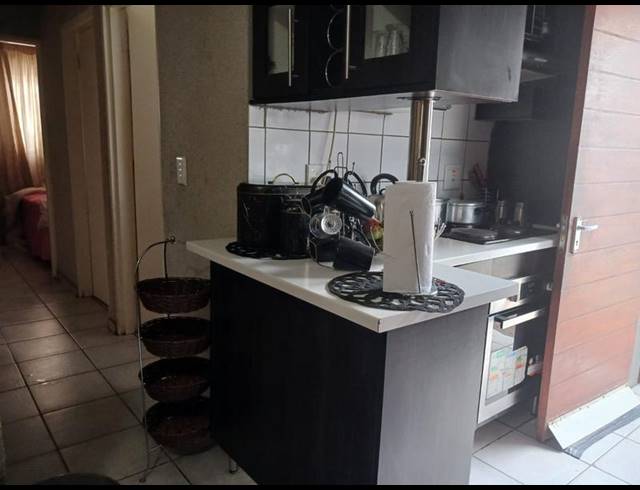 3 BEDROOM HOUSE FOR SALE IN CLAYVILLE